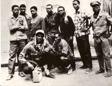 Militantes e guerrilheiros do MPLA
