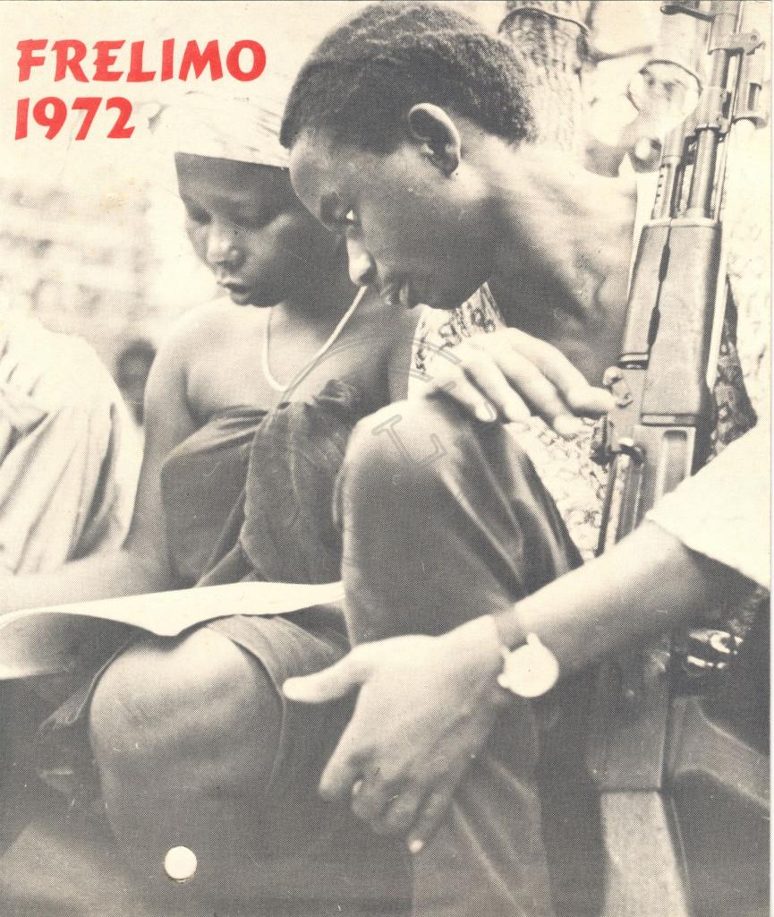 «FRELIMO 1972: a comunidade é a escola, a machamba o terreno de combate…»