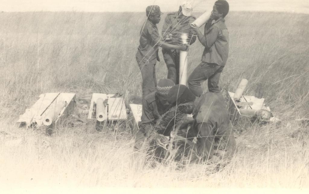 2ª Região Militar (MPLA) - Curso de artilharia